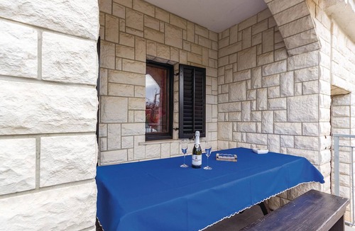 Pomer Apartment | Gorgeous apartment in Medulin with WiFi