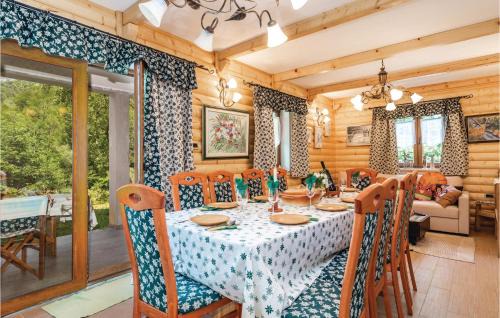 Delnice House | Gorgeous Home In Brod Na Kupi With Sauna