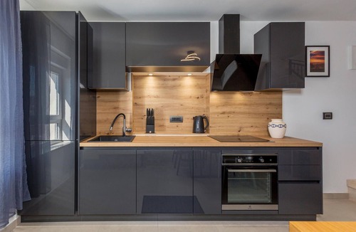 Poljane House | Gorgeous home in Icici