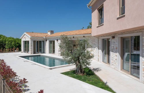 Krnica House | Gorgeous home in Krnica