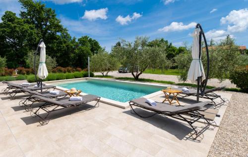 Salakovci House | Gorgeous Home In Labin With Wifi