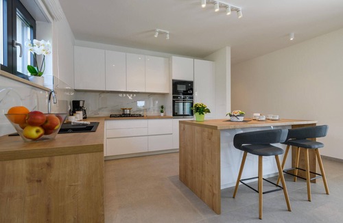Prodol House | Gorgeous home in Prodol