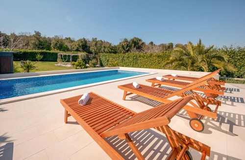 Vinkuran House | Gorgeous home in Pula