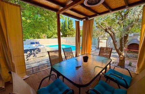 Vinkuran House | Gorgeous home in Pula with WiFi