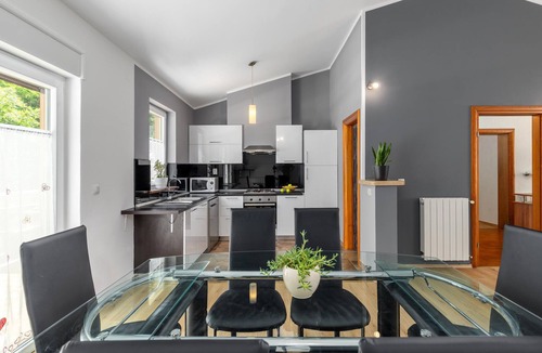 Sveta Nedelja House | Gorgeous home in Snasici