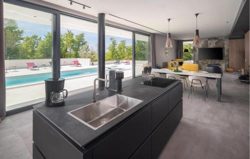 Sterna House | Gorgeous Home In Sterna