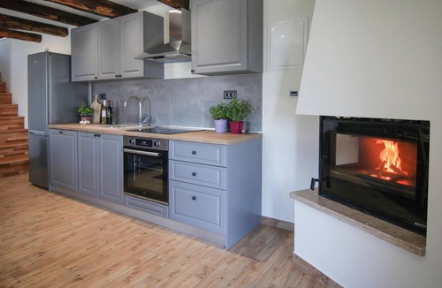 Veprinac House | Gorgeous home in Veprinac