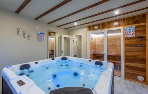 Sveti Ilija House | Gorgeous Home In Zigrovec With Sauna