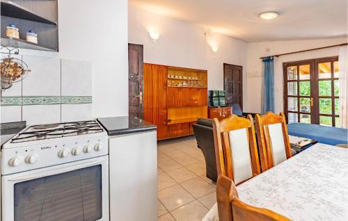 Kavran Apartment | Gorgeous Studio In Krnica With Wifi
