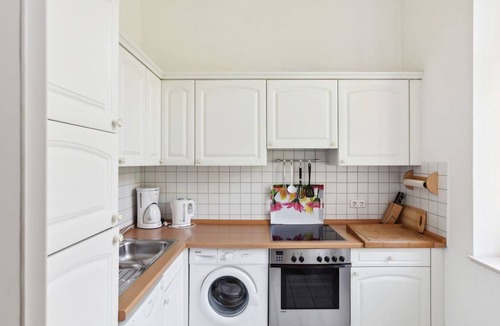 Berliner Vorstadt Apartment | Gründerzeitvilla by Interhome