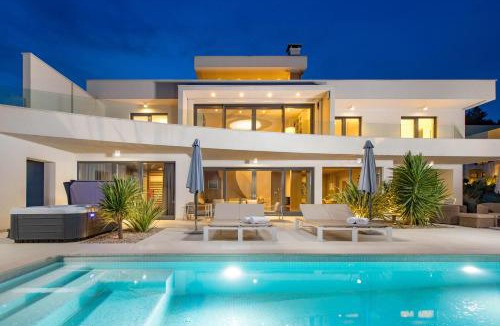 Rabac Villa | Green Tree Villas
