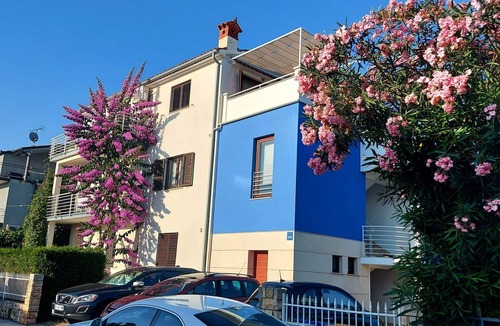 Pjescana Uvala Apartment | Große Wohnung in Pješčana Uvala mit Eigenem Balk by Interhome