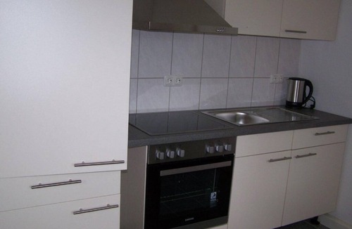 Uttel Apartment | Ground floor apartment in a central location near the museum harbor