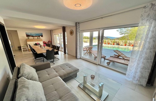 Bribir House | Group holiday villa with pool