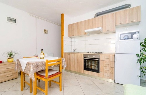 Zupa dubrovacka Apartment | Guest House Fontana - One Bedroom Apartment with Balcony and Sea View
