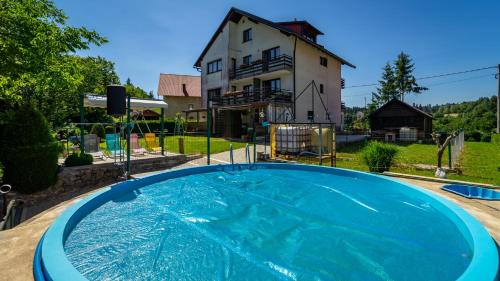 Crni Lug House | Guest House Raukar