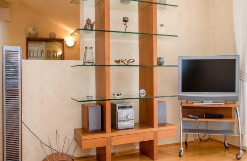 Supetarska Draga Apartment | Guest House Villa Anggela - Two Bedroom Apartment with Balcony and Sea View