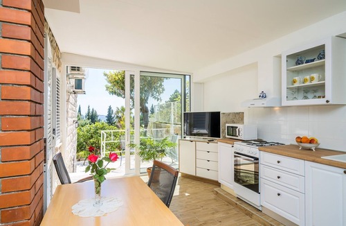 Mlini Apartment | Guest House Villa Nina- Two Bedroom Apartment with Terrace and Sea View (Apt67)