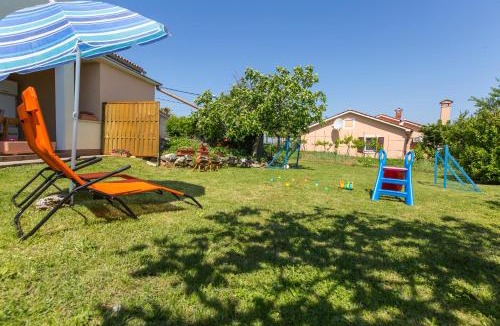 Bartici House | Haus Valerija
