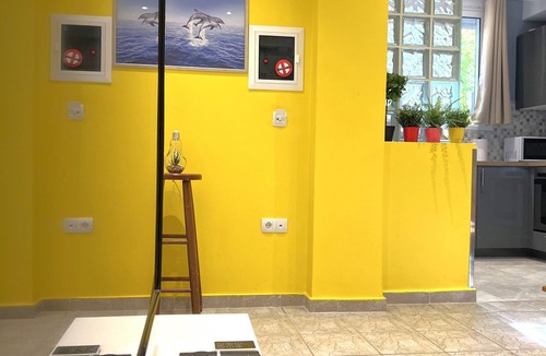 Thissio Apartment | Historic Center getaway 10' walk to Acropolis hill