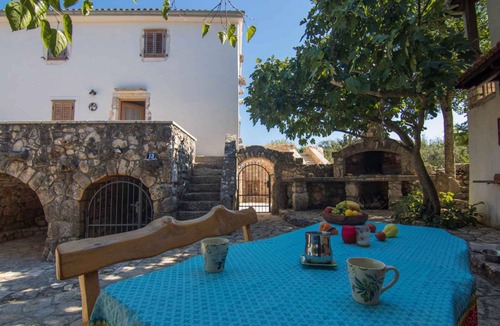 Sveti Ivan Dobrinjski House | Holiday home with airconditioning