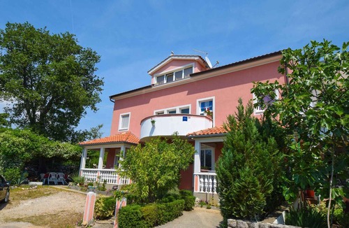 Marsici Apartment | Holiday apartment with a terrace and the possibility of using the grill
