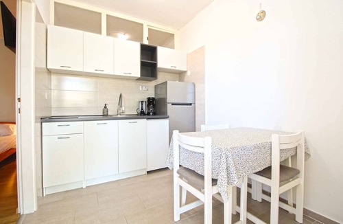 Pjescana Uvala Apartment | Holiday apartment with terrace