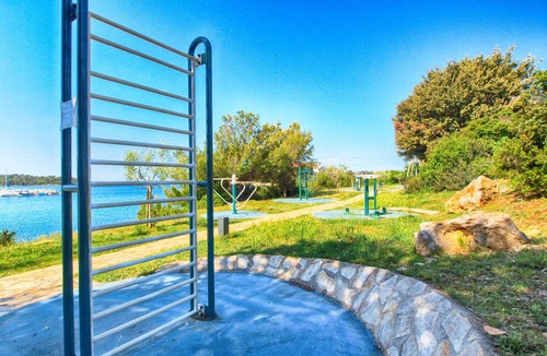 Pjescana Uvala Apartment | Holiday apartment with terrace