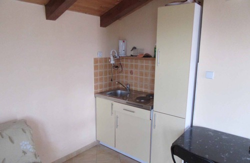 Razanac Apartment | Holiday apartment 100 m from the Adriatic Sea