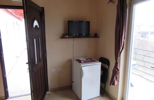Razanac Apartment | Holiday apartment 100 m from the Adriatic Sea