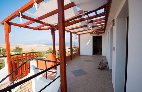 Razanac Apartment | Holiday apartment 100 m from the Adriatic Sea