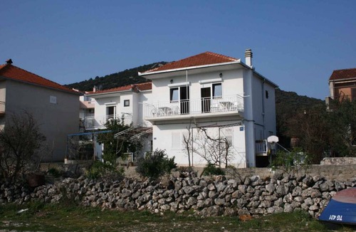 Vinisce Apartment | Holiday apartment Adriatic Sea at only 20 m