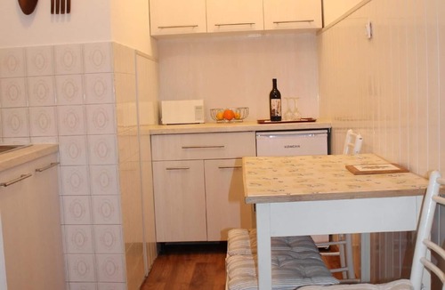 Bakarac Apartment | Holiday apartment Bakarac for 1 - 6 persons with 2 bedrooms - Row house
