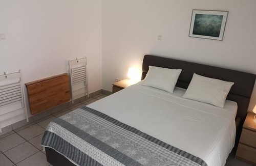 Susica Apartment | Holiday apartment Betina for 1 - 2 persons with 1 bedroom - Holiday apartment