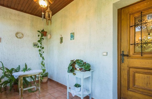 Sarsoni House | Holiday apartment Drazice for 1 - 5 persons with 3 bedrooms - Holiday house