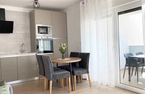Marsici Apartment | Holiday apartment for 2 people with air conditioning and Wi-Fi