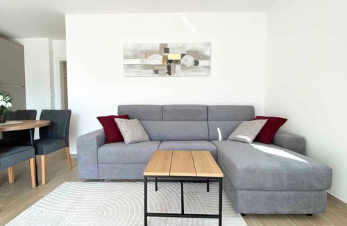 Marsici Apartment | Holiday apartment for 4 people with air conditioning and Wi-Fi