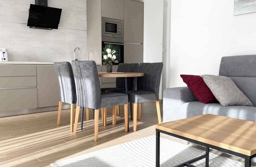 Marsici Apartment | Holiday apartment for 4 people with air conditioning and Wi-Fi
