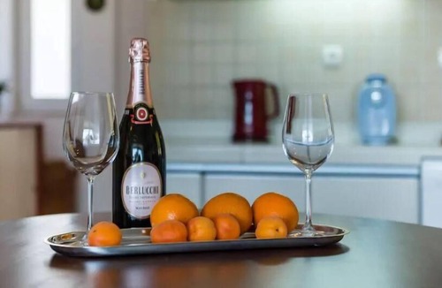 Donje Selo Apartment | Holiday apartment Grohote for 1 - 5 persons with 2 bedrooms - Holiday apartment in one or multi-fami