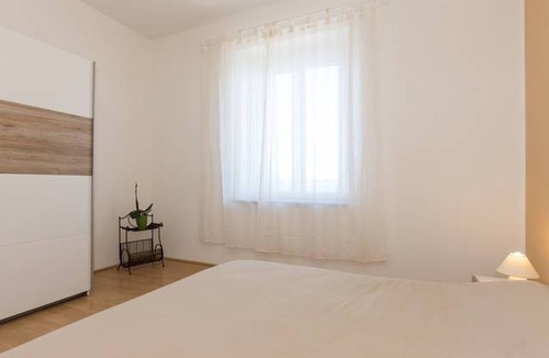 Koromacno Apartment | Holiday apartment Koromacno for 1 - 4 persons with 2 bedrooms - Holiday apartment