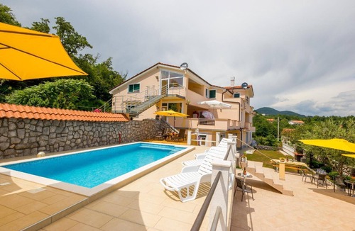Veprinac Apartment | Holiday apartment Ičići for 1 - 3 persons with 1 bedroom - Holiday apartment