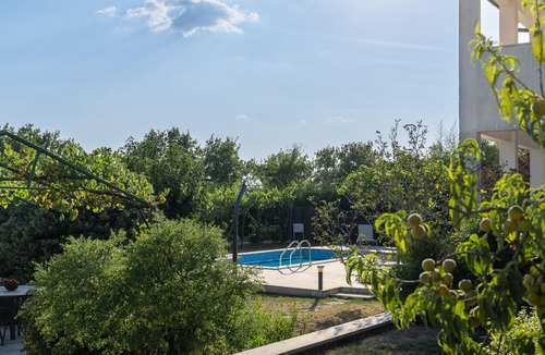 Kapelica Apartment | Holiday Apartment in Kapelica, Istria County with Incredible Terrace