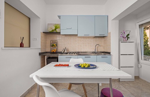 Kapelica Apartment | Holiday Apartment in Kapelica, Istria County with Incredible Terrace