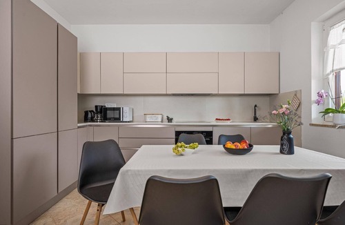 Kapelica Apartment | Holiday Apartment in Kapelica, Istria County with Incredible Terrace