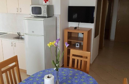 Sevid Apartment | Holiday Apartment in Sevid with Private Parking