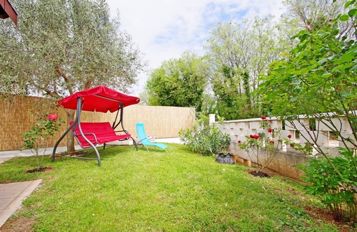Rebici Apartment | Holiday apartment in village Dobrani