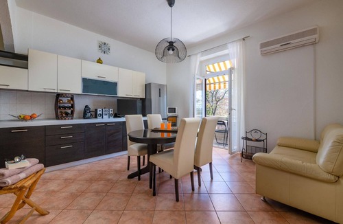 Koromacno Apartment | Holiday apartment Koromacno for 1 - 4 persons with 2 bedrooms - Holiday apartment in one or multi-fa