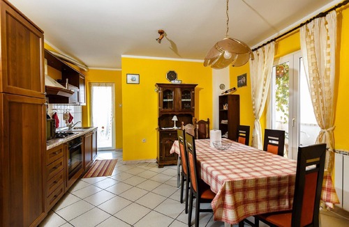 Salatic Apartment | Holiday apartment Krk (Stadt) for 1 - 7 persons with 3 bedrooms - Holiday apartment