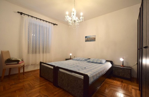 Bogovici Apartment | Holiday apartment Malinska for 1 - 5 persons with 2 bedrooms - Holiday apartment