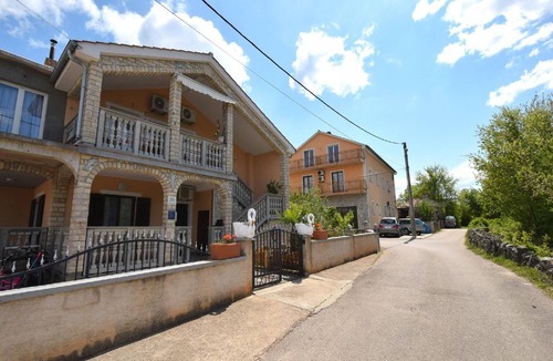 Milovcici Apartment | Holiday apartment Malinska for 1 - 4 persons with 2 bedrooms - Holiday apartment